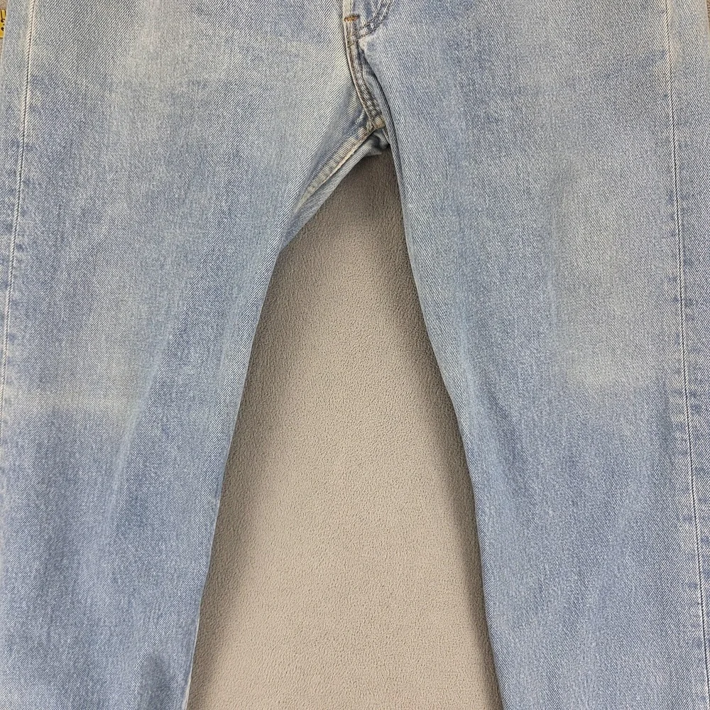 Vintage Levis 501 Jeans Mens Blue Straight Button Fly USA Altered Hem Fits 32x30